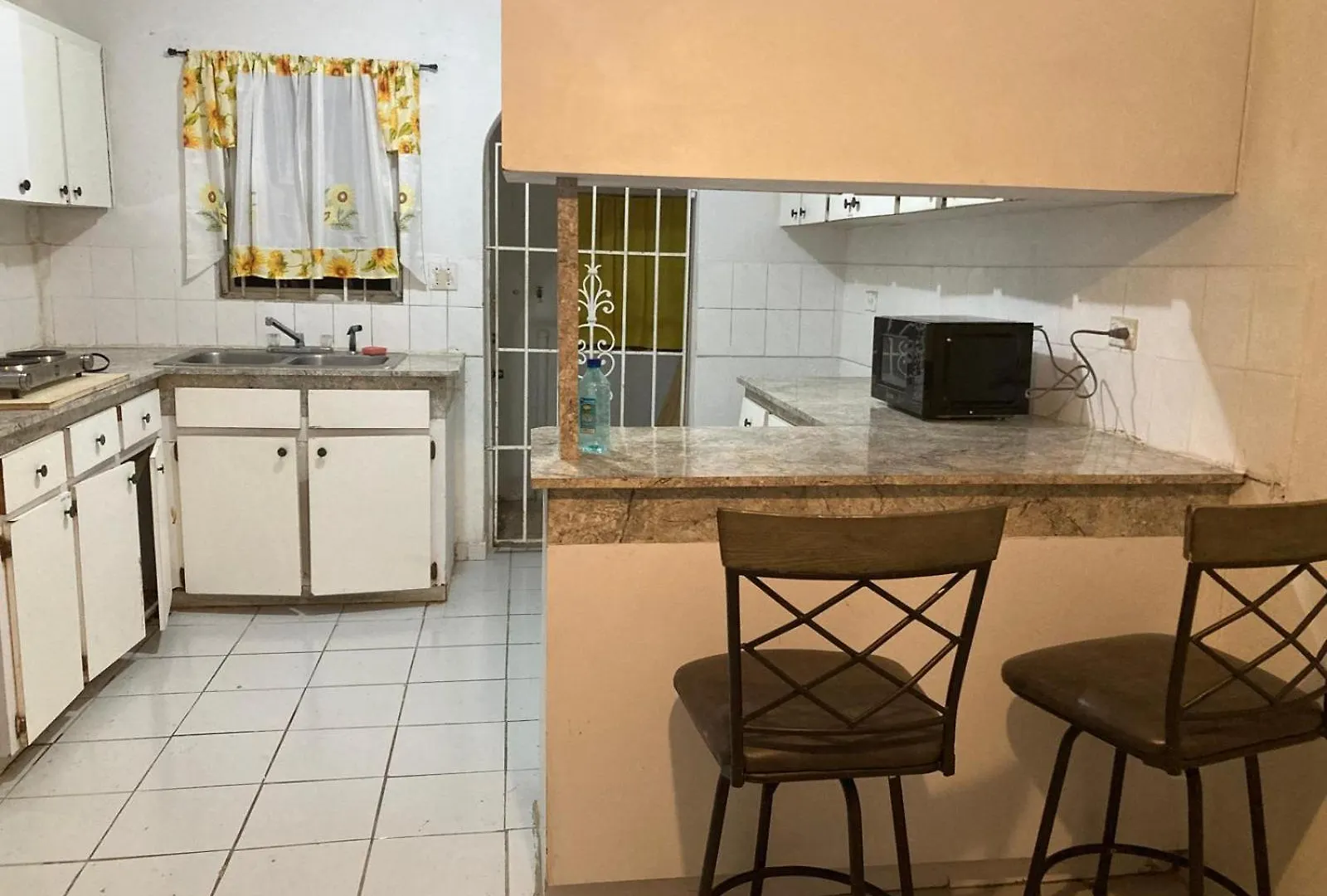 Campsite Coastal Bunk #1 Retreat Nassau Restricted 1 Luggage Hotel